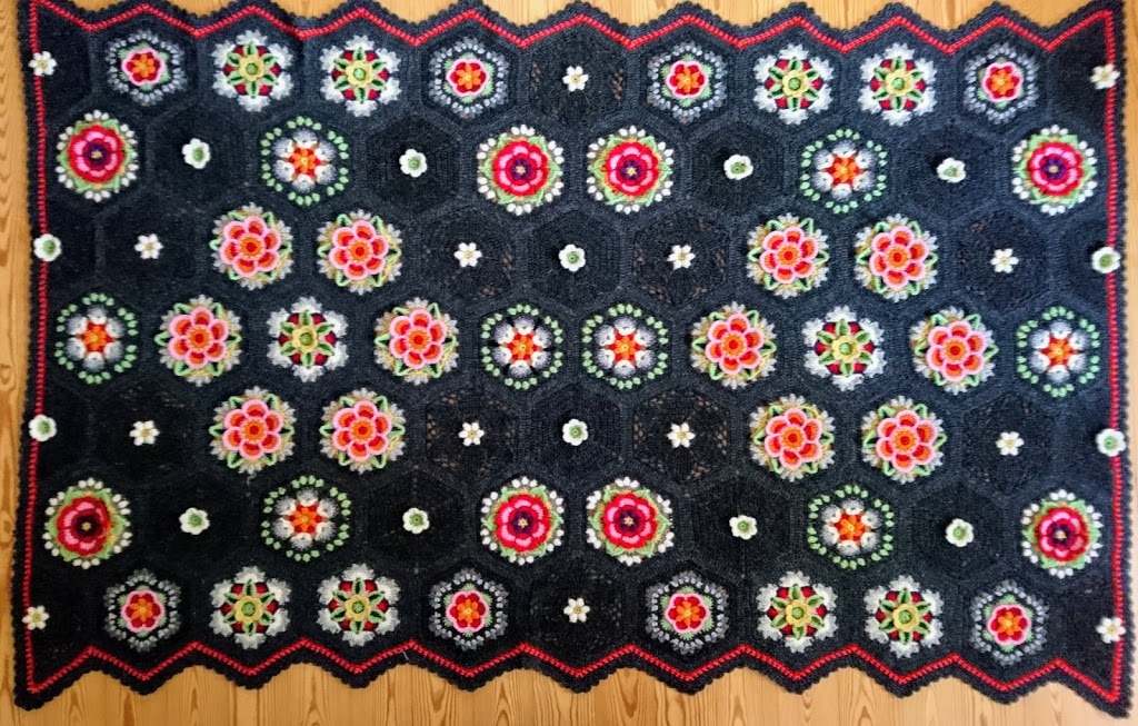 Fridas Flower Blanket CAL